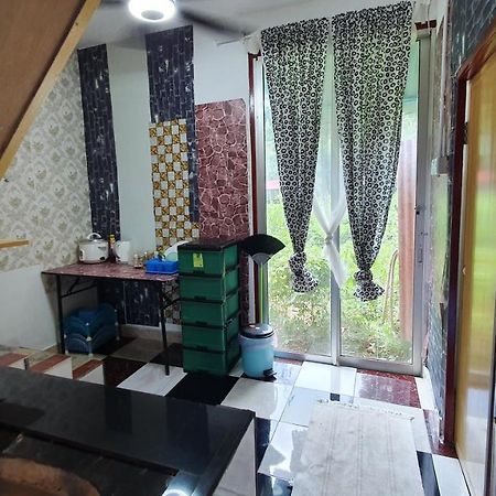 Chalet Kampong Semawar Куала-Кангсар Экстерьер фото