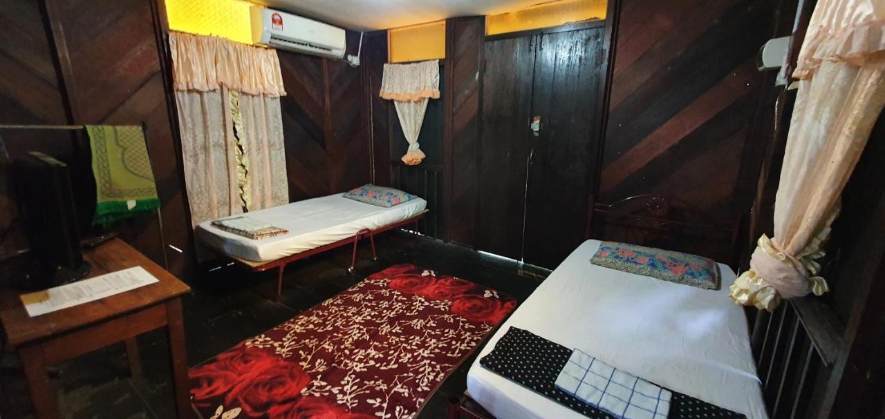 Chalet Kampong Semawar Куала-Кангсар Экстерьер фото